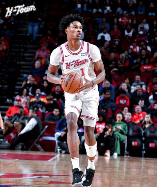 前两场是标, 甚至在小个 前两场是标, 甚至在小个