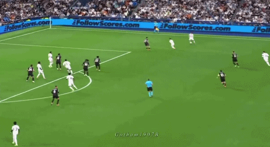 如同脑后长, img, 准确传中 如同脑后长, img, 准确传中