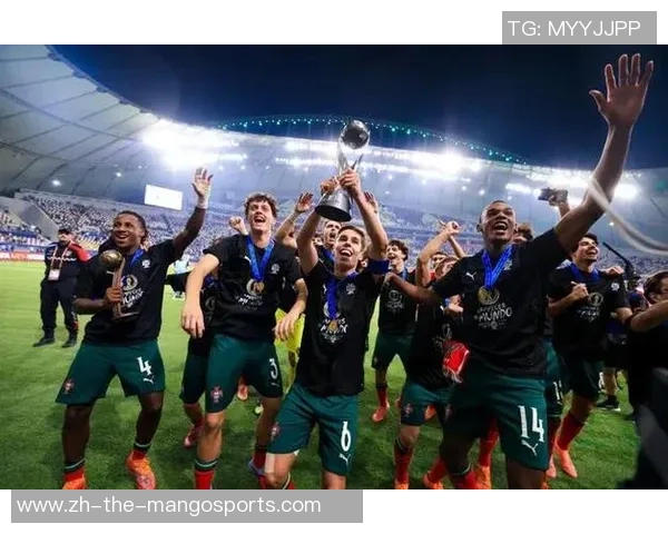 中国U17男篮世界杯对决美国队全力以赴争夺荣誉之战